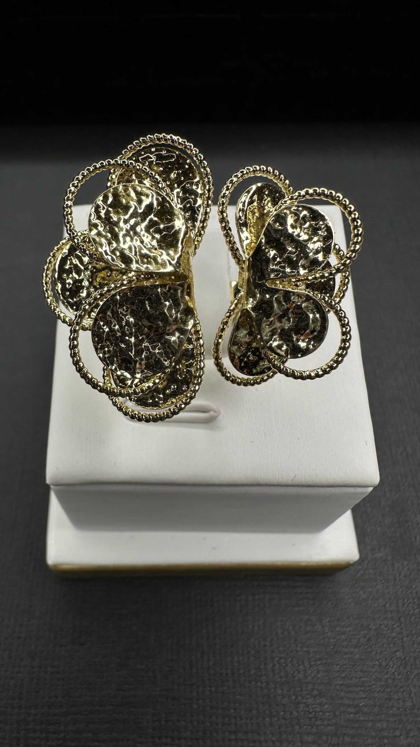 MAXI ANILLO FLOR DIVIDIDA